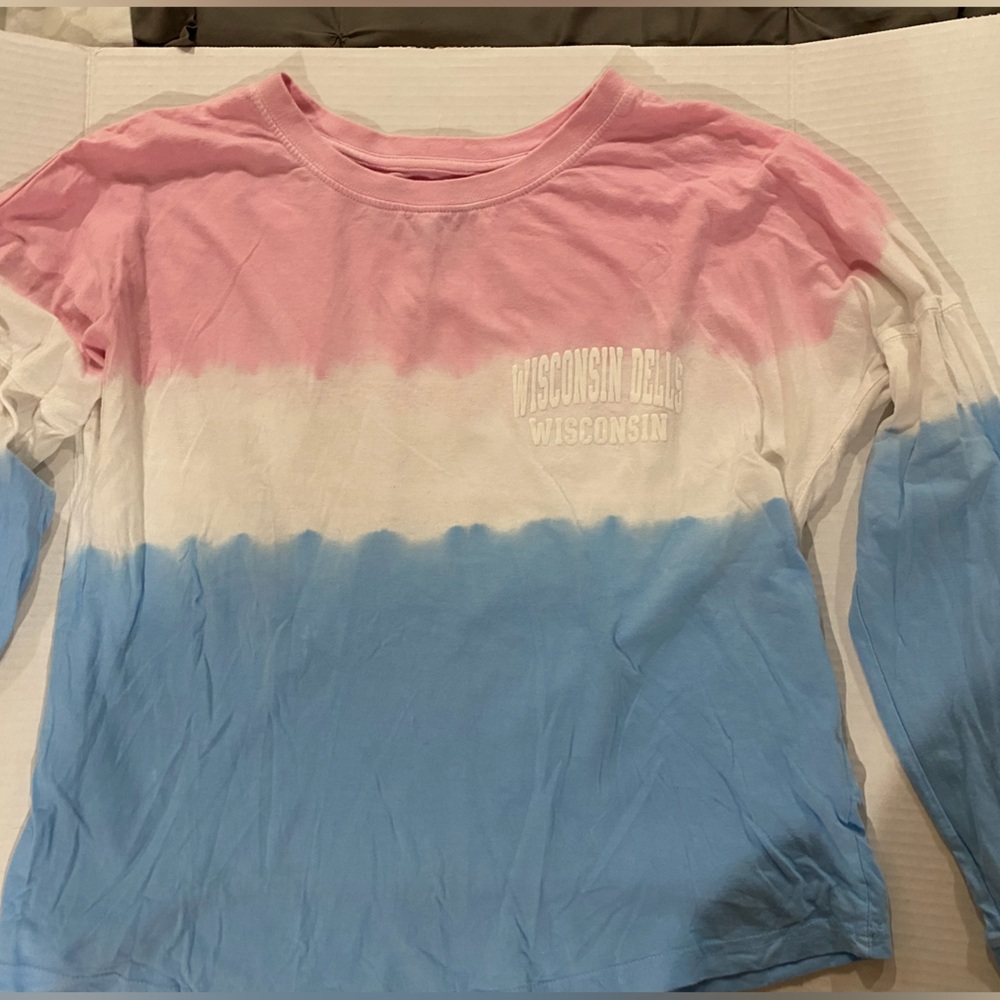 Exist Wisconsin Dells Womens long sleeve tri colored shirt size Medium
